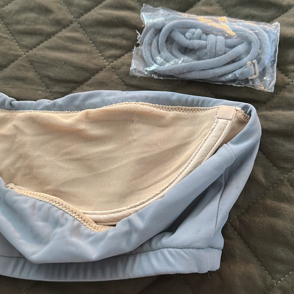 NWOT Banana Republic Swimwear in Grey with Beige/Nude Lining - 2 Piece Bikini - Picture 9 of 10